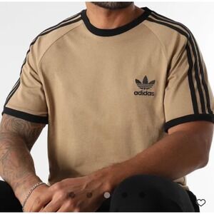 NEW MENS ADIDAS ORIGINALS 3-STRIPES CALIFORNIA T SHIRT L JY1370 Cardboard brown‎